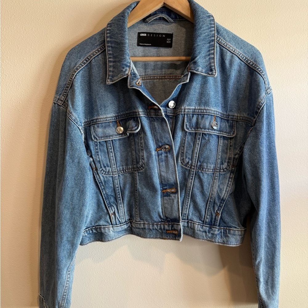 ASOS Blue Cropped Denim Jacket - Picture 2 of 5